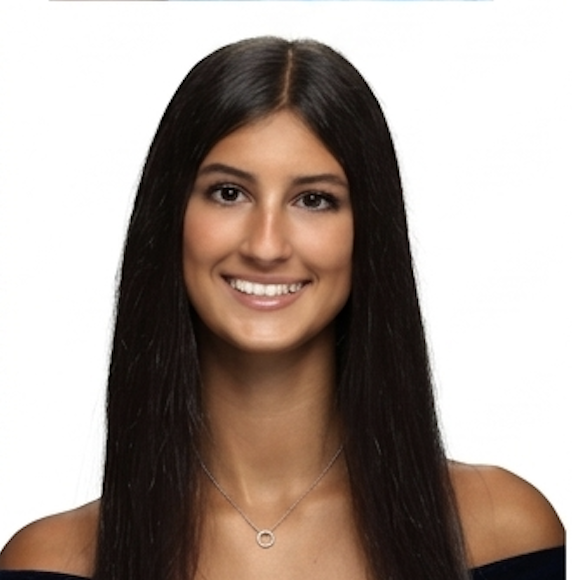 Portrait of Talia Najjar.